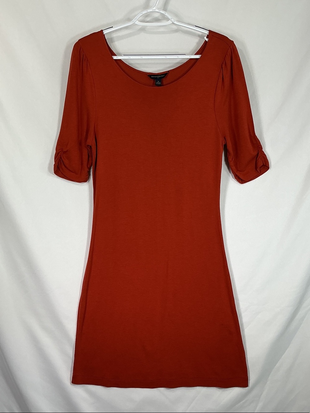 Banana Republic Rust Orange Scoop Neck Ruched Sleeve Knit Dress Size Medium